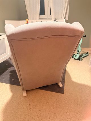 Mecedora de lactancia gris