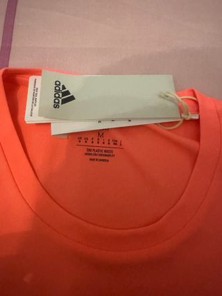 Camiseta deportiva Adidas naranja