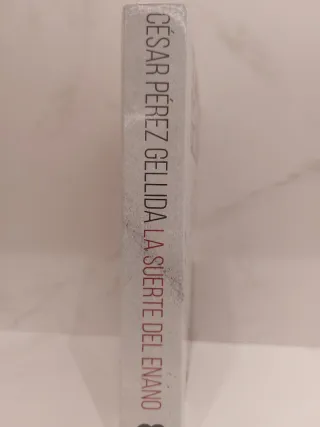 Libro: LA SUERTR DEL ENANO (César Pérez Gélida).