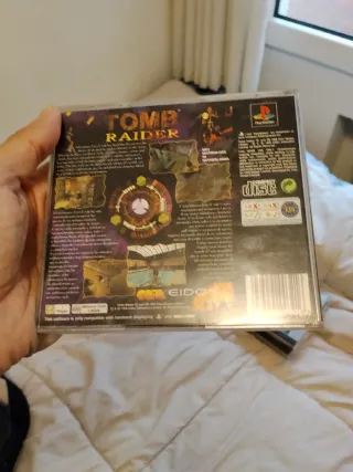 Tomb Raider PS1 PlayStation