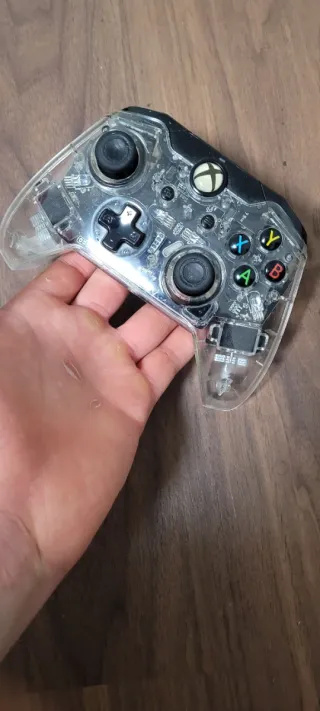 Controller Xbox AfterGlow Trasparente