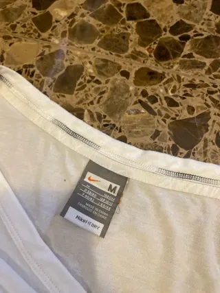 Camiseta Nike deportiva blanca Talla M