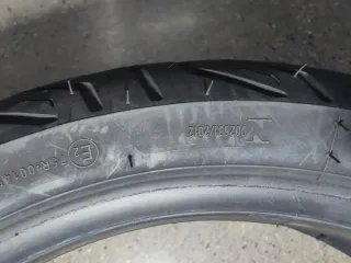 Neumático Michelin 110/70-13