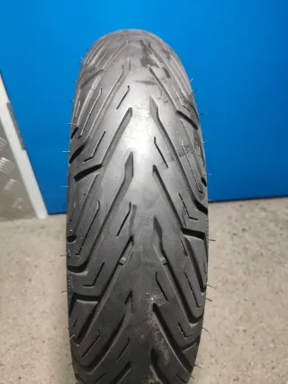 Neumático Michelin 110/70-13