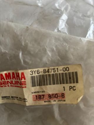 Portamatriculas Yamaha 3Y6-84751-00