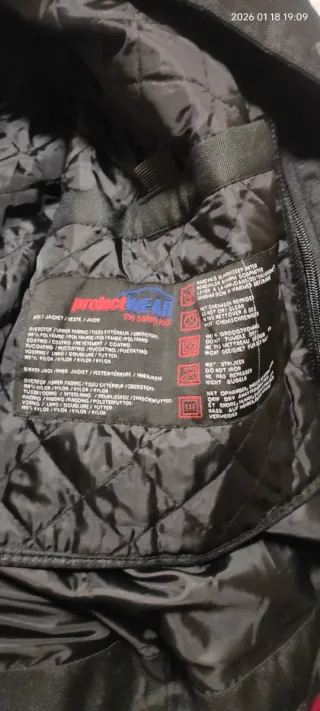 Chaqueta de moto negra