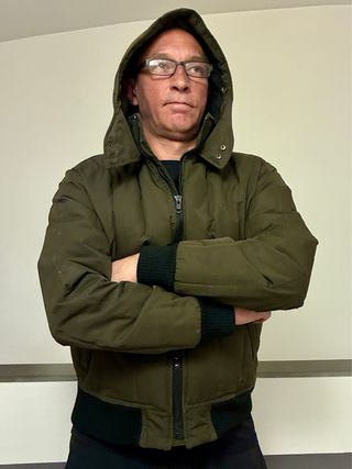 Giubbotto imbottito con cappuccio verde