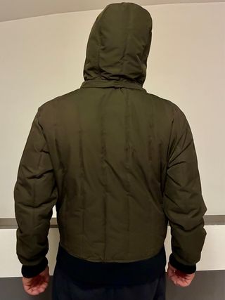 Giubbotto imbottito con cappuccio verde