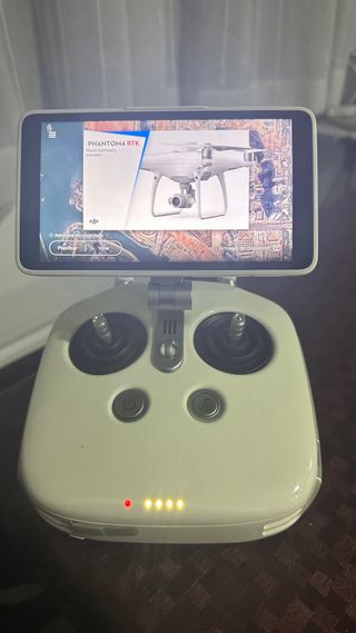 Emisora Dron DJI Phantom 4 RTK