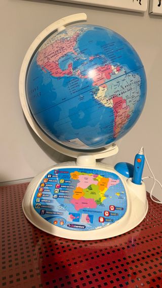 Globo Terráqueo Interactivo Clementoni
