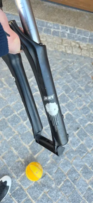 Suspensão RST Dirt 100mm 26'