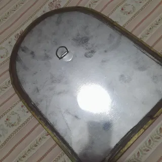 Specchio etnico dorato