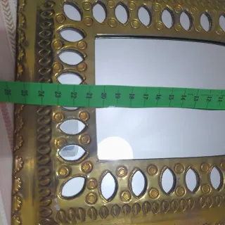 Specchio etnico dorato