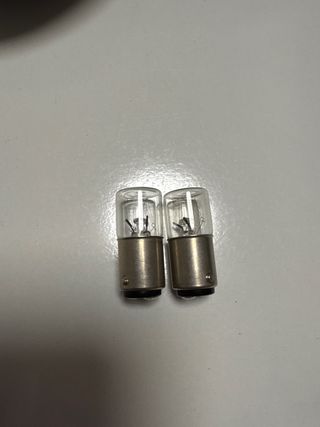 Bombilla casquillo BA15D 5unids