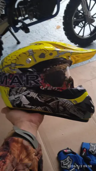 Casco Motocross Niño + Gafas y Guantes