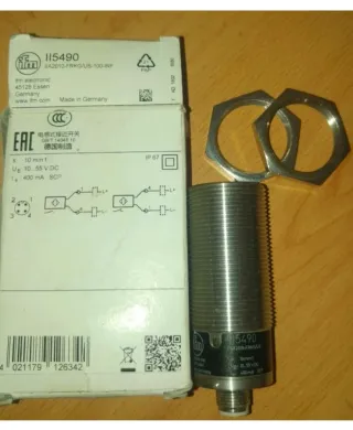 Sensor IFM II5490 IIA2010-FRKG/US-100-IRF