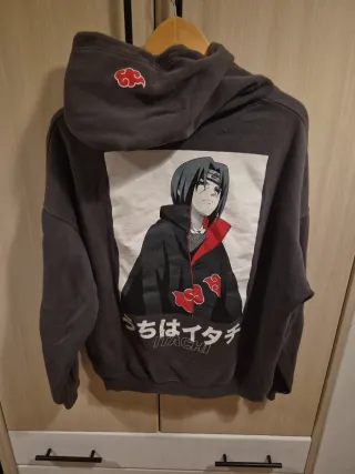 Sudadera Itachi Naruto Pull&Bear Talla M
