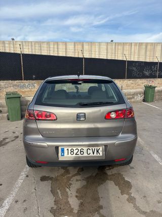 SEAT Ibiza 2004