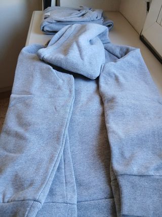 Chaqueta Trapstar Negra Talla M + Chandal Gris S