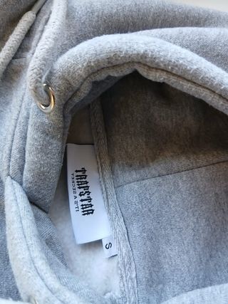 Chaqueta Trapstar Negra Talla M + Chandal Gris S