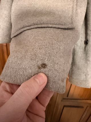 Abrigo con capucha beige