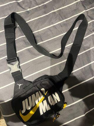 Bandolera Nike por jordan Jumpman Negra y Amarilla
