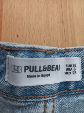 Pantalones cortos vaqueros Pull&Bear Talla 38