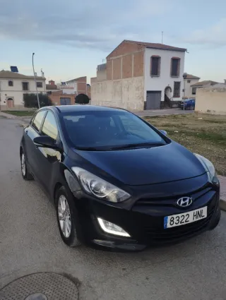 Hyundai i30 1.6 CRDi 110 CV TECNO– 2013