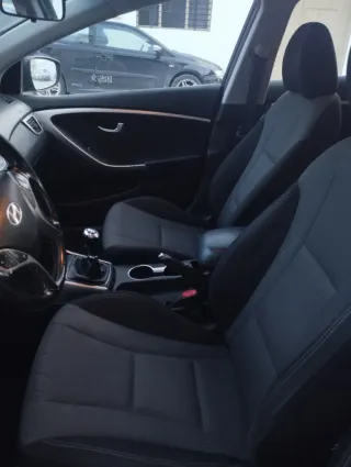 Hyundai i30 1.6 CRDi 110 CV TECNO– 2013