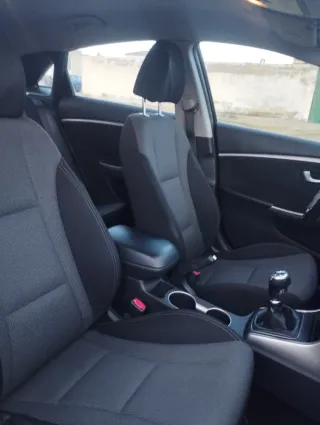 Hyundai i30 1.6 CRDi 110 CV TECNO– 2013