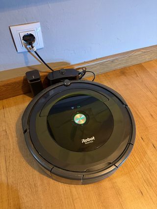 Robot aspirador iRobot Roomba 696