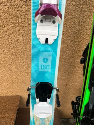 Esquís Dynastar fuera pista