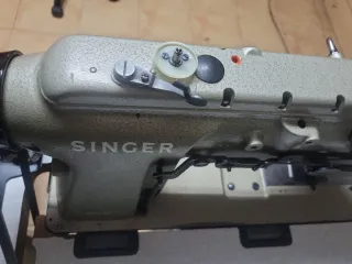 Máquina Singer Industrial Doble Aguja