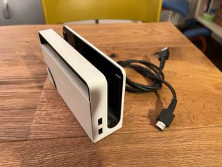 Nintendo Switch OLED Bianca + 4 Joy-Con