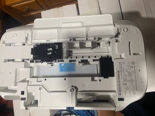 Stampante multifunzione HP con scanner