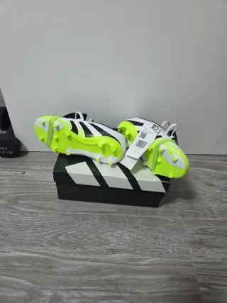 Botas Adidas Predator