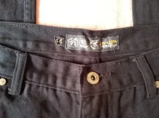 Pantalón recto entretiempo hombre.