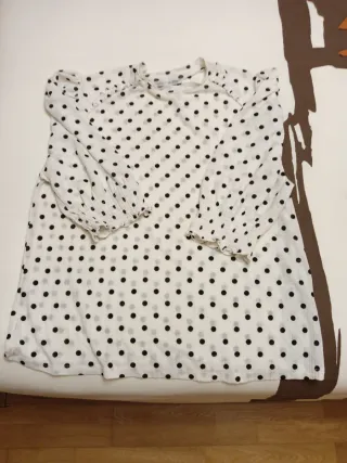 Blusa Zara lunares blanca Talla S
