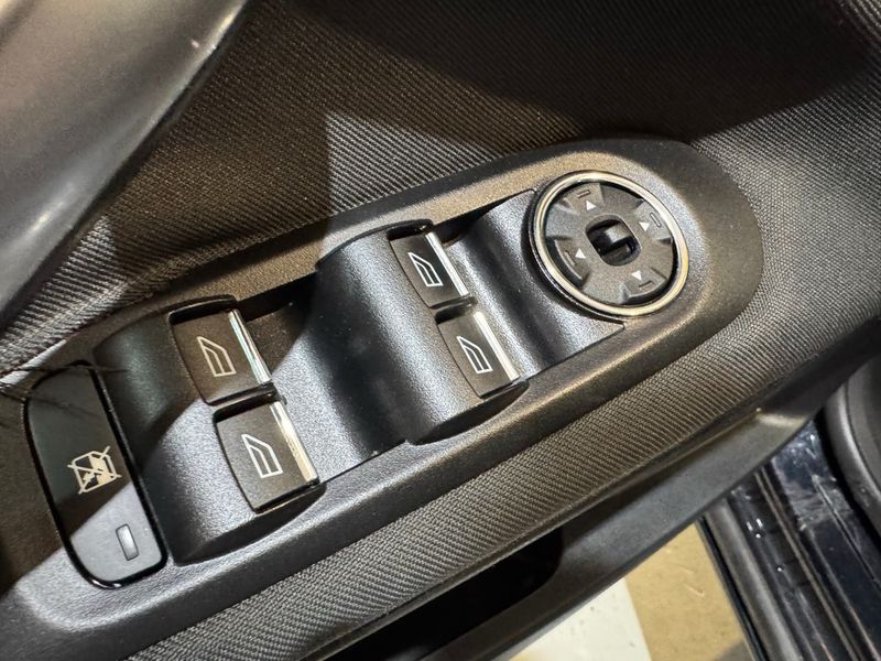 Ford Mondeo 2011, foto 6