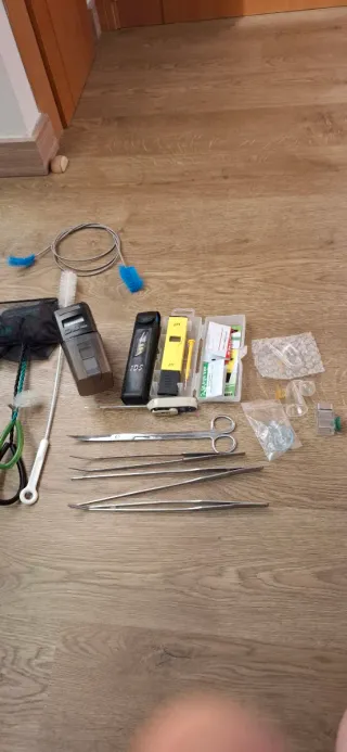 Acuario 240L con mueble y accesorios