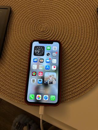 iPhone 11 morado