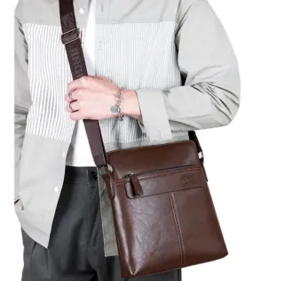 Bolso de hombro marca kangaroos