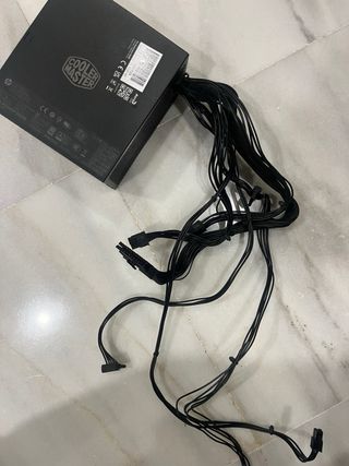 Fuente Alimentación Cooler Master 500W