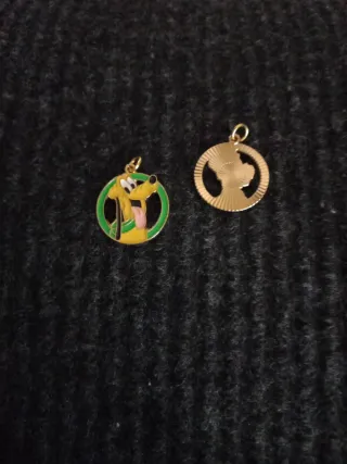 Colgantes Disney Pluto y Tramp