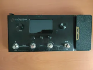 Modellatore di amplificatori/Processore di effetti Hotone Ampero