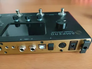 Modellatore di amplificatori/Processore di effetti Hotone Ampero