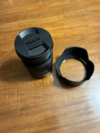 Objetivo Nikon Nikkor Z 24-70mm f/4 S y filtros