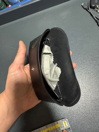 Gafas de sol Ray-Ban plateadas y negras