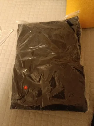 Chaqueta imitación piel negra 3/4