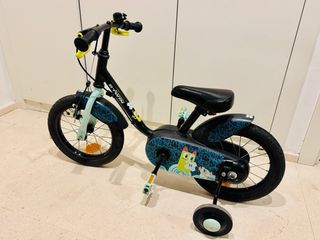 Bicicleta infantil B-Twin con ruedines